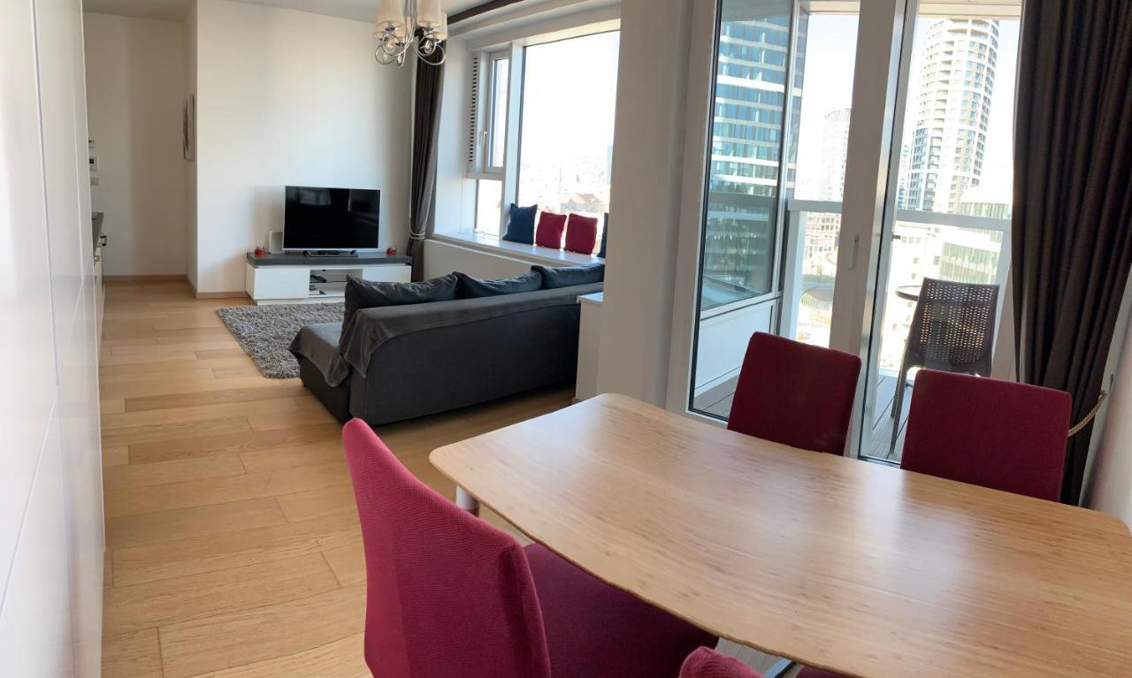 Apartments09 In New Building With Free Parking Panorama City - Amazing View Close To Old Town Pressburg Exterior foto